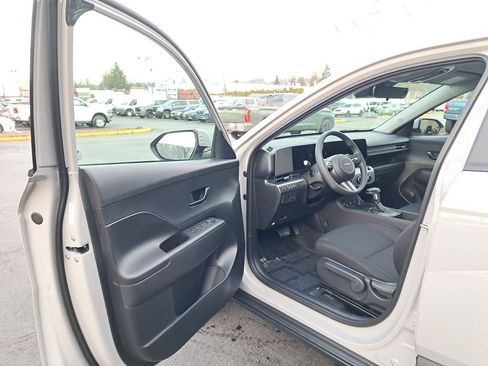 New 2026 Hyundai Kona SE AWD/4WD image 10