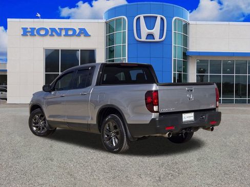 Used 2022 Honda Ridgeline Sport image 5