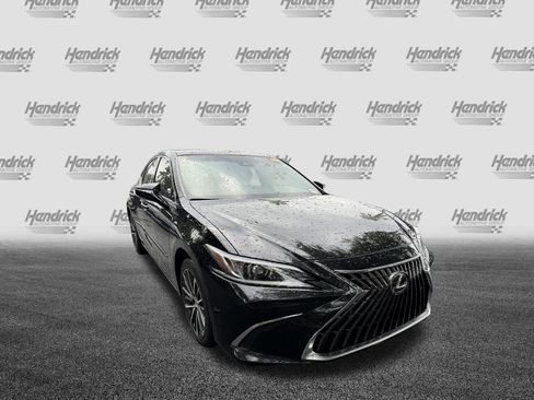 Used 2022 Lexus ES 350 w/ Premium Package FWD image 2