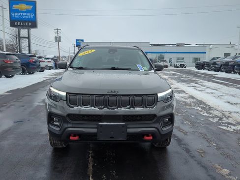 Used 2022 Jeep Compass Trailhawk w/ Trailhawk Elite Group image 3