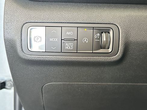 New 2026 GMC Terrain AT4 w/ Technology Package II AWD/4WD image 19