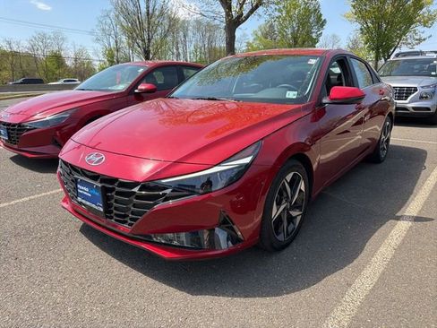 Certified 2023 Hyundai Elantra Limited FWD image 1