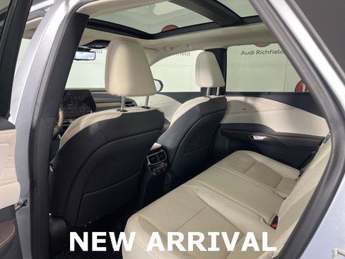 Used 2023 Lexus RX 350 AWD image 10