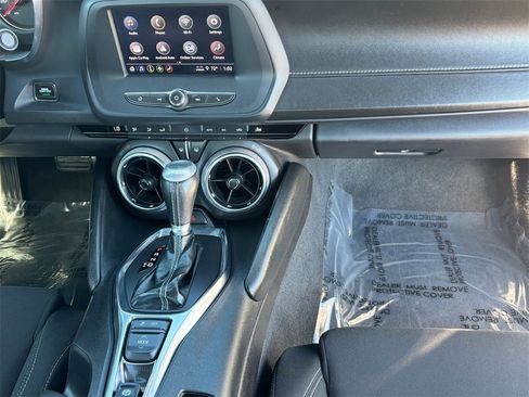 Used 2023 Chevrolet Camaro LT image 17