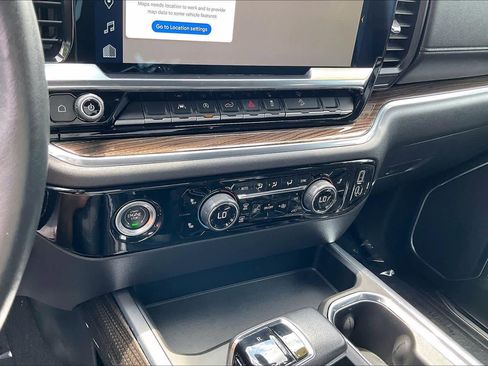 Used 2022 Chevrolet Silverado 1500 LT Trail Boss w/ Protection Package AWD/4WD image 31