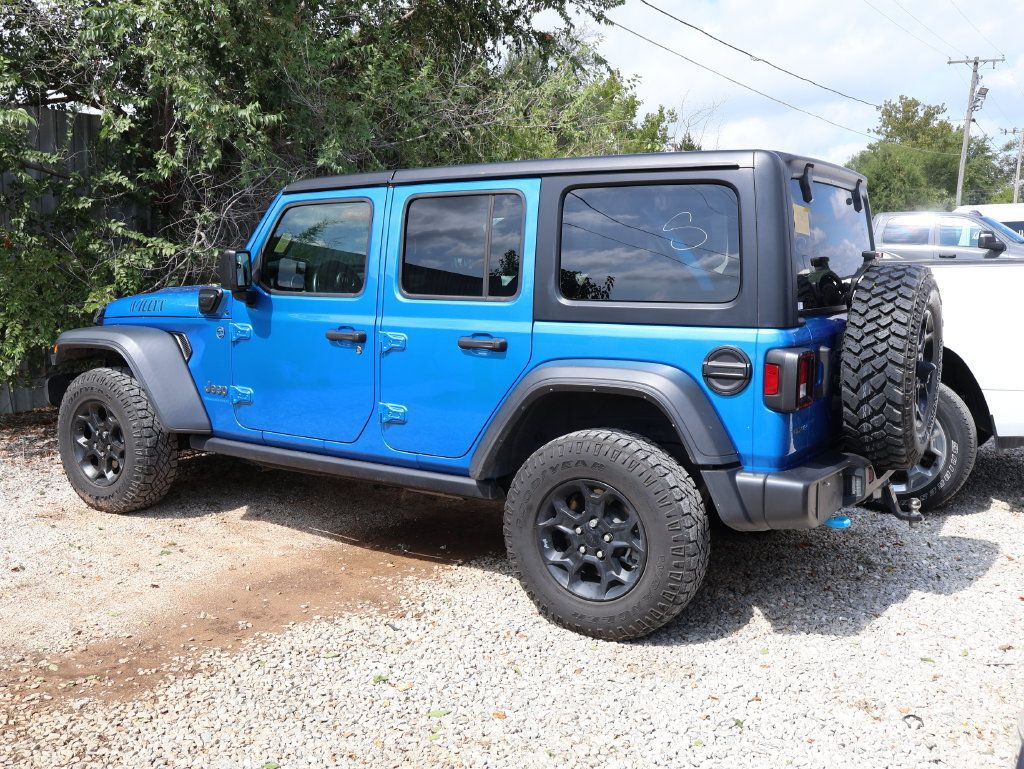 Used 2023 Jeep Wrangler Unlimited w/ Cold Weather Group AWD/4WD image 19