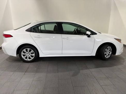 Used 2026 Toyota Corolla LE FWD image 6