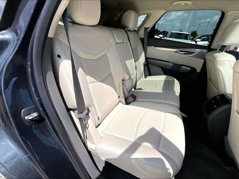 Used 2023 Cadillac XT5 Premium Luxury w/ Technology Package image 33