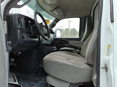 Used 2016 Chevrolet Express 3500 Work Van image 13