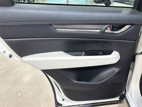 Used 2023 MAZDA CX-5 AWD 2.5 S w/ Premium Package image 13