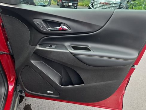 Used 2018 Chevrolet Equinox Premier AWD/4WD image 27