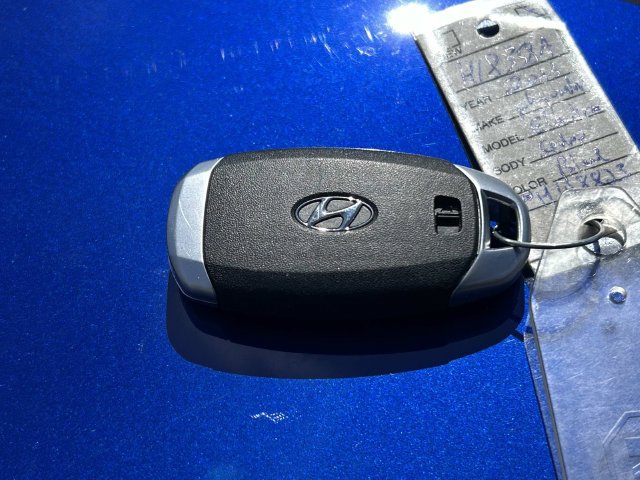 Used 2023 Hyundai Elantra SEL w/ Convenience Package FWD image 11