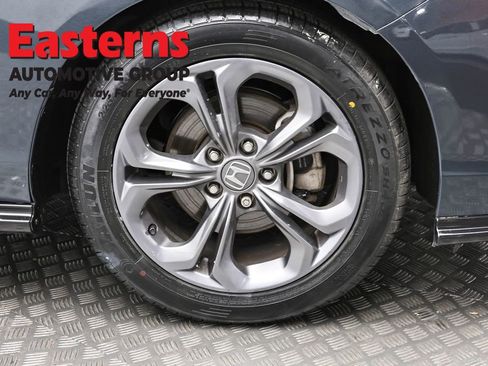 Used 2023 Honda Accord EX image 31