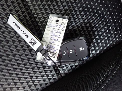 New 2026 Chevrolet Trax LT w/ LT Convenience Package image 32