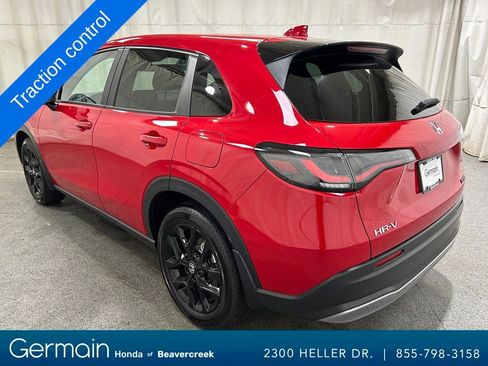 Certified 2025 Honda HR-V Sport image 7