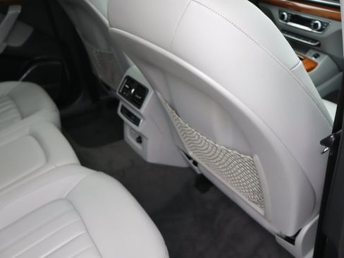 Used 2023 Audi Q5 2.0T Premium Plus AWD/4WD image 22