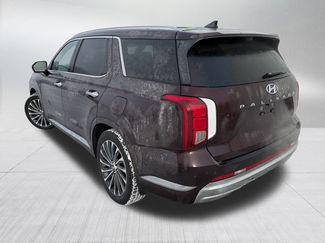 Used 2023 Hyundai Palisade Calligraphy video 2