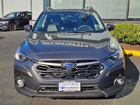 Used 2024 Subaru Crosstrek 2.0i Premium AWD/4WD image 2