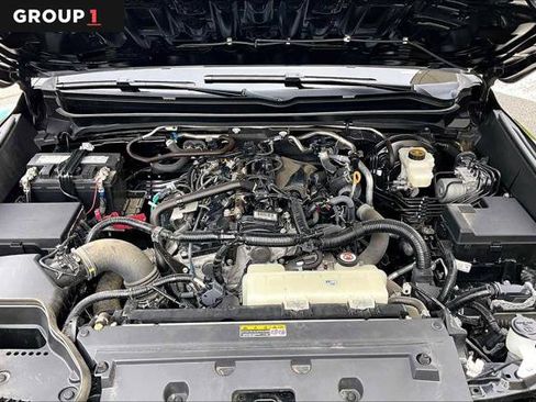 Certified 2024 Toyota Tacoma SR5 AWD/4WD image 30