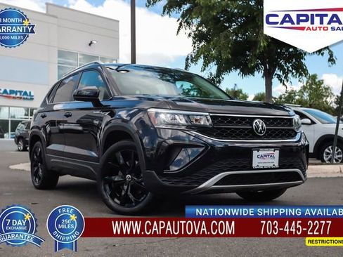 Used 2022 Volkswagen Taos SE w/ Panoramic Sunroof Package AWD/4WD image 1