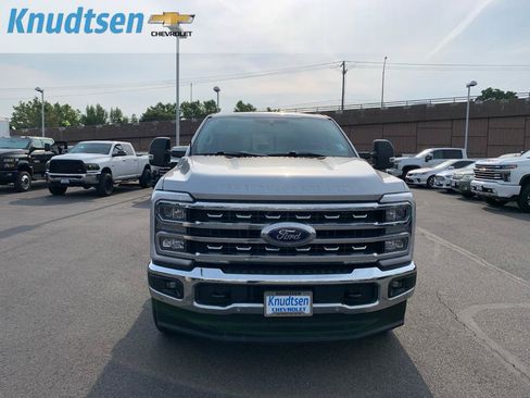 Used 2024 Ford F350 Lariat w/ Lariat Ultimate Package AWD/4WD image 2
