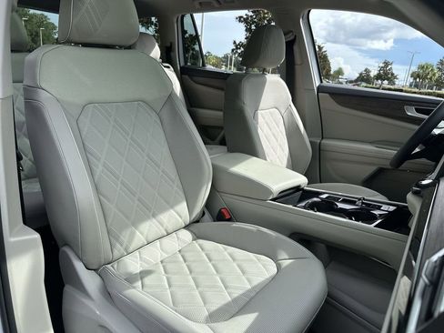 New 2026 Volkswagen Atlas SEL Premium R-Line image 27