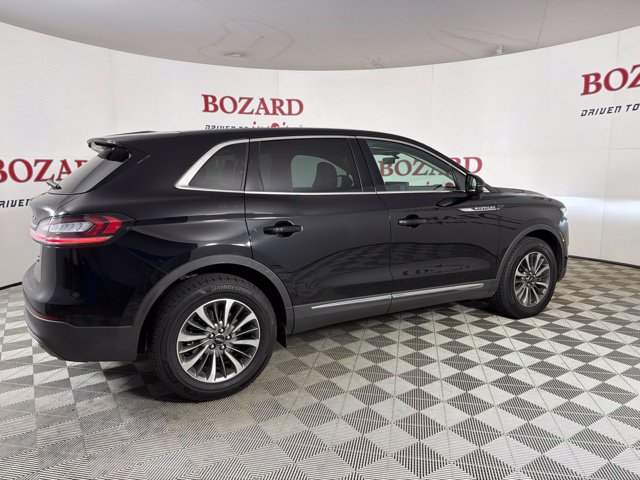 Certified 2022 Lincoln Nautilus FWD w/ Premium Package image 12