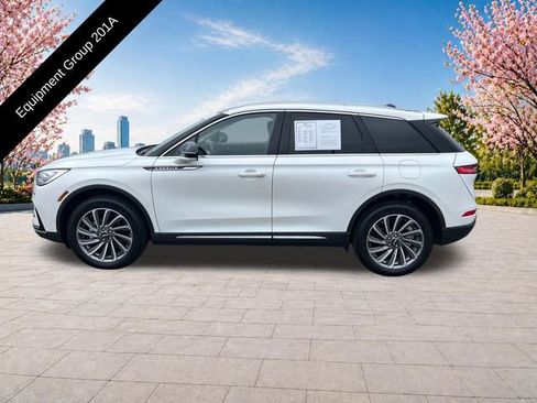 Used 2024 Lincoln Corsair Reserve w/ Equipment Group 201A AWD/4WD image 3