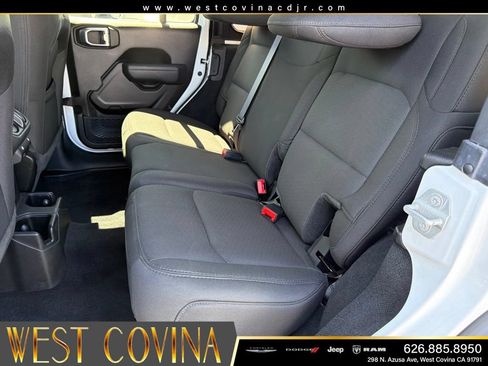 Used 2022 Jeep Wrangler Unlimited Sport AWD/4WD image 28