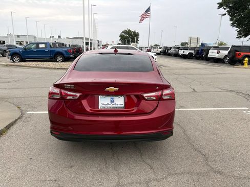 Used 2019 Chevrolet Malibu LT w/ LPO, Convenience Package 2 FWD image 4