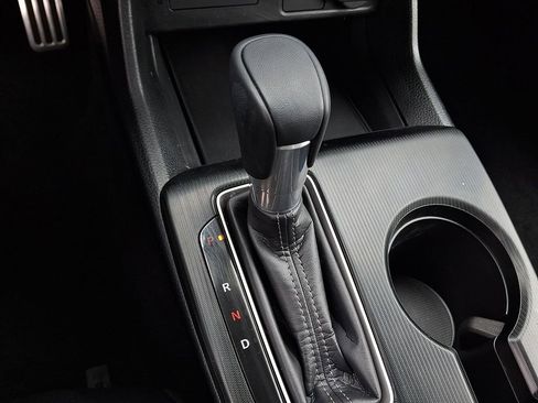 Used 2024 Honda Civic Sport image 15