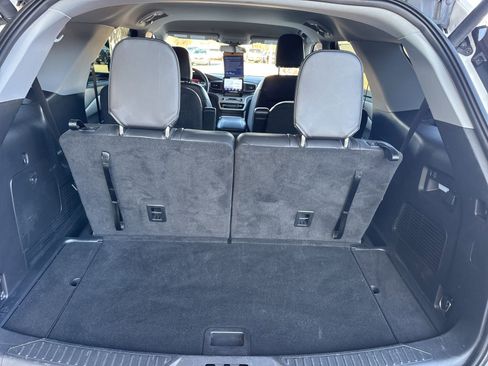 Certified 2023 Ford Explorer XLT w/ Equipment Group 202A image 37