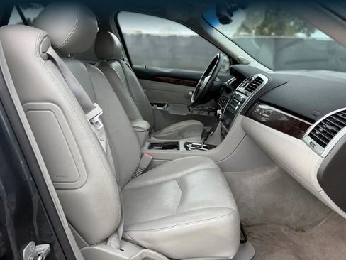 Used 2007 Cadillac SRX image 18