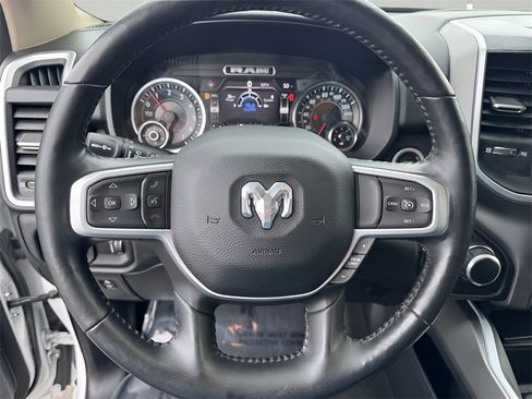 Used 2020 RAM 1500 Big Horn image 13