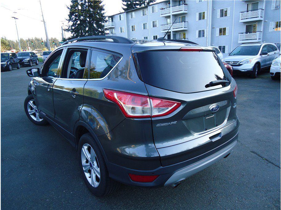 Used 2016 Ford Escape SE w/ SE Leather Comfort Package FWD image 8