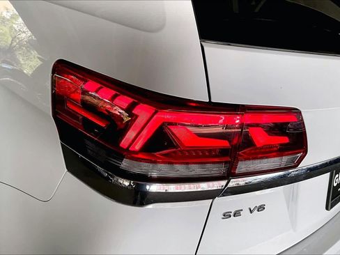 Used 2022 Volkswagen Atlas SE image 28