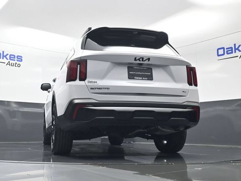 Certified 2026 Kia Sorento SX Prestige AWD/4WD image 48