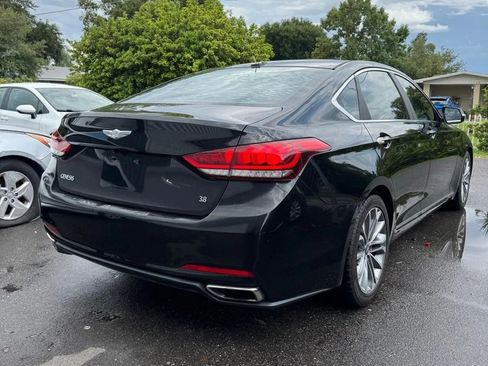 Used 2015 Hyundai Genesis 3.8 RWD image 3