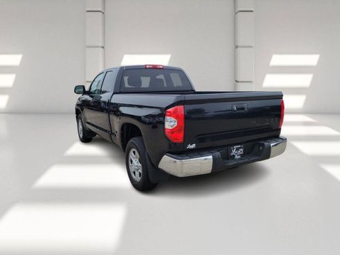 Used 2016 Toyota Tundra SR5 image 6