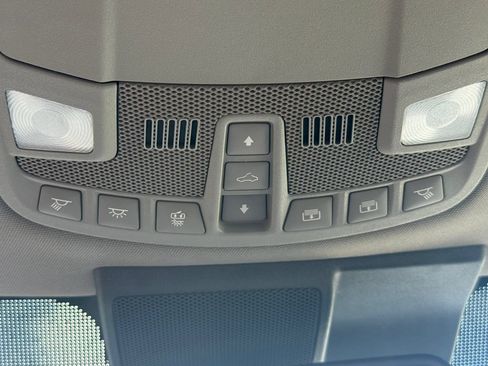 Used 2018 Ford F150 Lariat w/ Equipment Group 502A Luxury AWD/4WD image 44