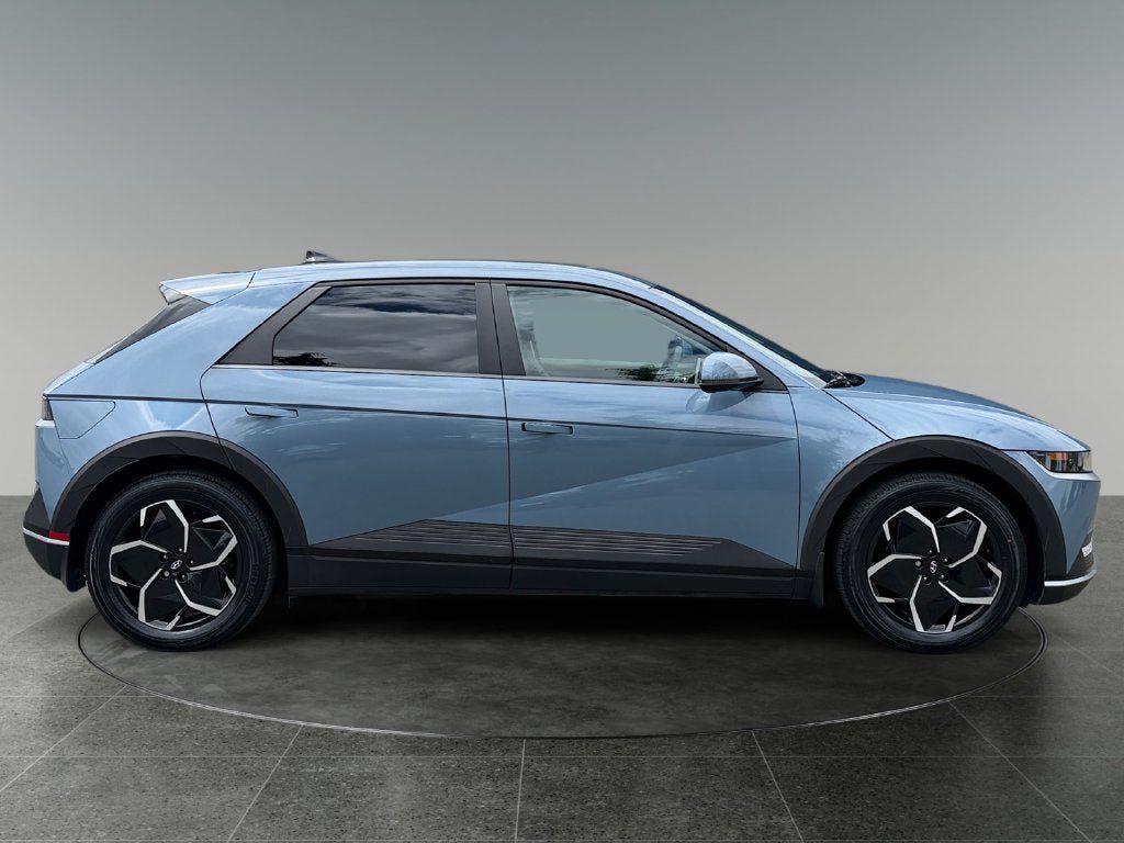 Certified 2023 Hyundai Ioniq 5 SEL AWD/4WD image 11