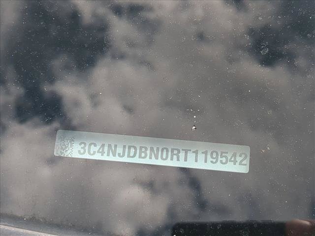 Used 2024 Jeep Compass Latitude AWD/4WD image 24