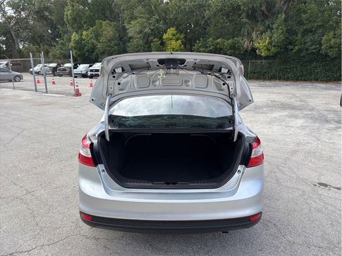 Used 2014 Ford Focus SE image 31