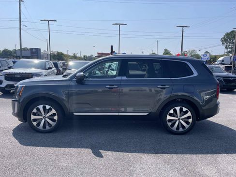Used 2022 Kia Telluride S FWD image 8