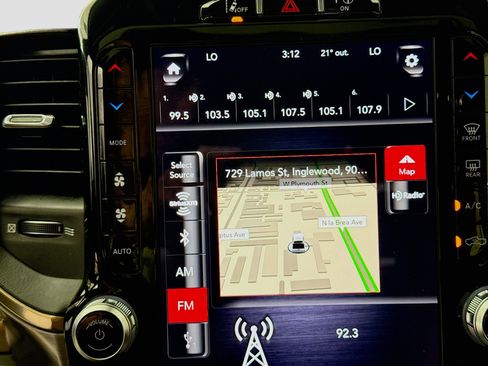 Used 2019 RAM 1500 Limited AWD/4WD image 13