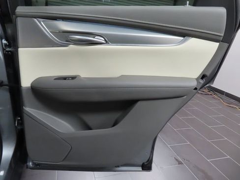Certified 2023 Cadillac XT5 Premium Luxury FWD image 11