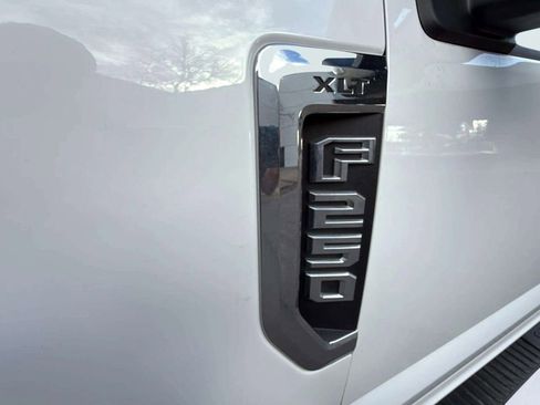Used 2021 Ford F250 XLT w/ XLT Value Package image 16