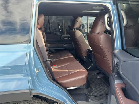 Used 2024 Toyota Land Cruiser Hybrid 5D Wagon 4WD PREMIUM w/ Premium Package image 15