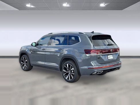 New 2026 Volkswagen Atlas SEL Premium R-Line AWD/4WD image 3