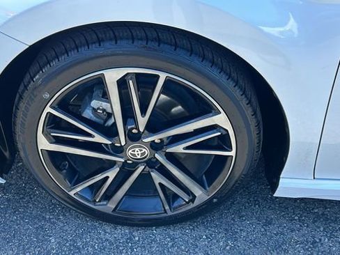 Used 2025 Toyota Camry XSE w/ Premium Package FWD image 6
